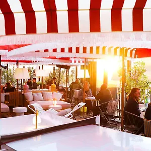 Отель Mama Shelter West, Париж